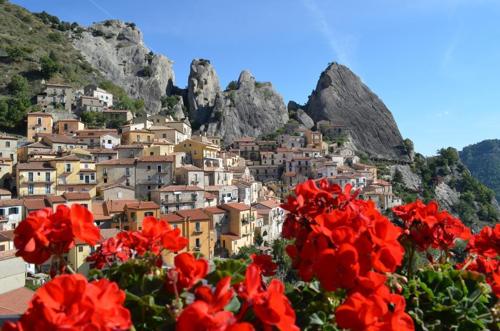 Casa Dell'Avventura Lägenhet Castelmezzano Exteriör bild